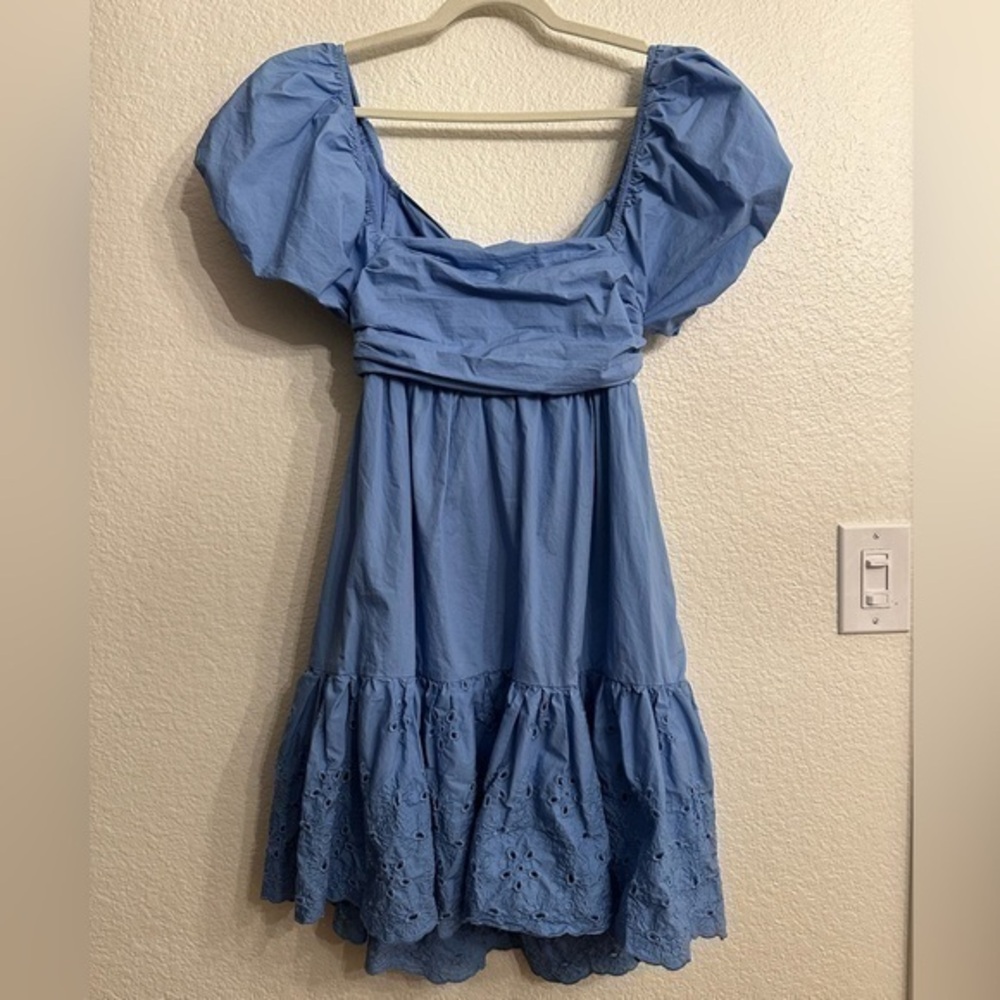 En Saison Juliet puff sleeve bow back dress medium